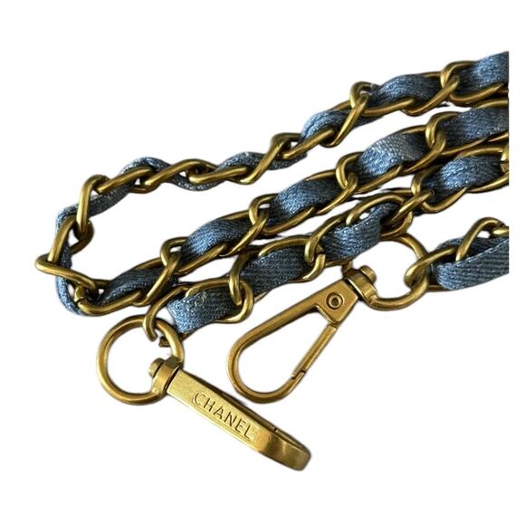 CHANEL Beaute Blue Denim Makeup Bag w/Chain Crossbody Limited VIP Gift - Picture 6 of 9